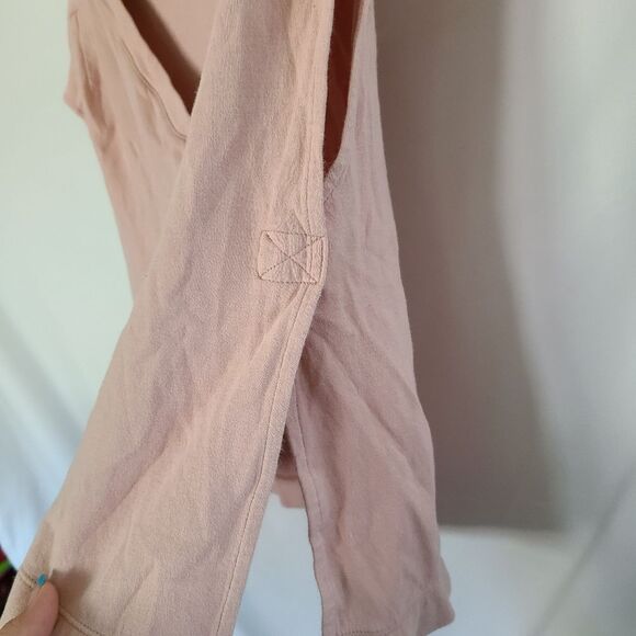 Gymshark Box Utility Tee in Pink Salt size M - Picture 6 of 7